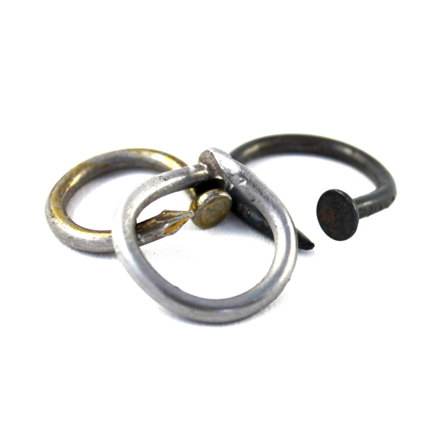 Nail Ring