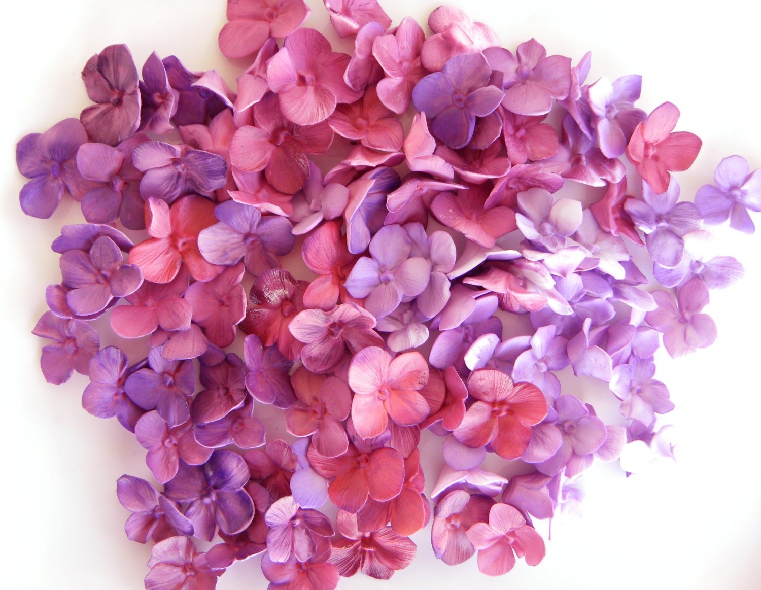 Fondant Hydrangea Petals Decoration 50 qty - any color for cupcakes, wedding cakes, birthday cakes, cupcake topper