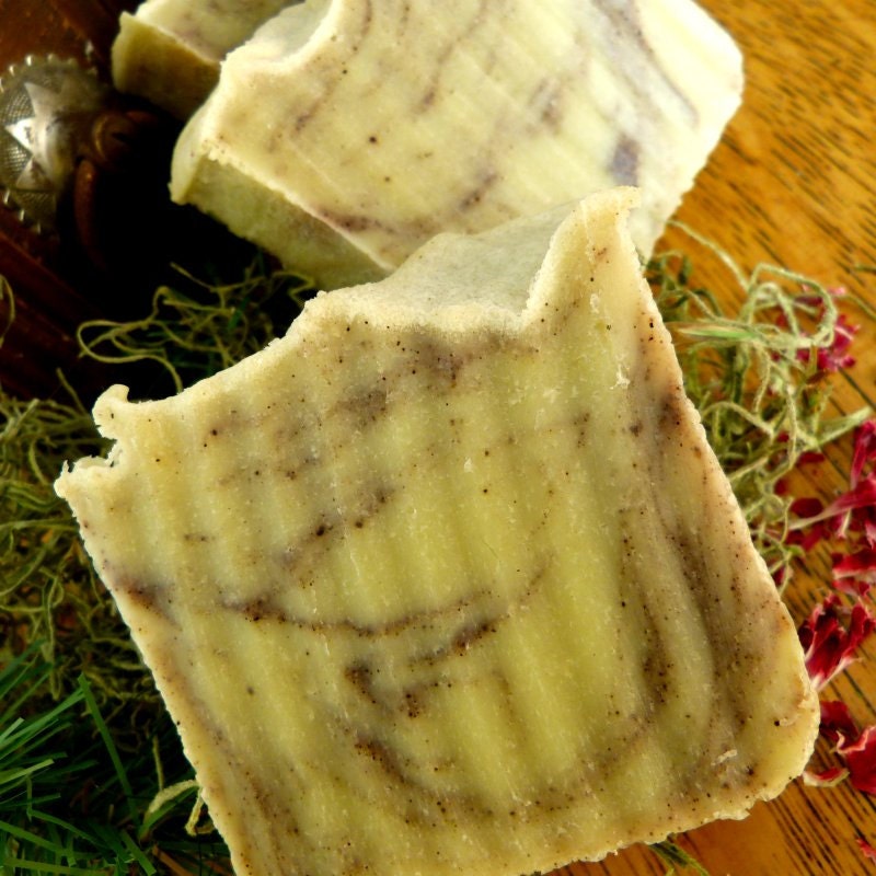 Violets, Oakmoss, Homemade Soap, Vegan, 'Forest Floor', Balsam