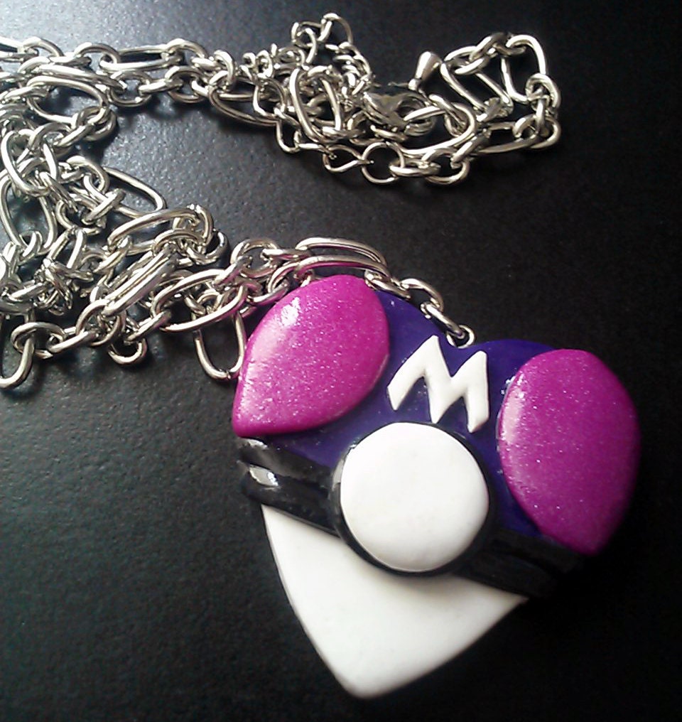 Pokemon Masterball Heart Necklace (Perfect Gift)