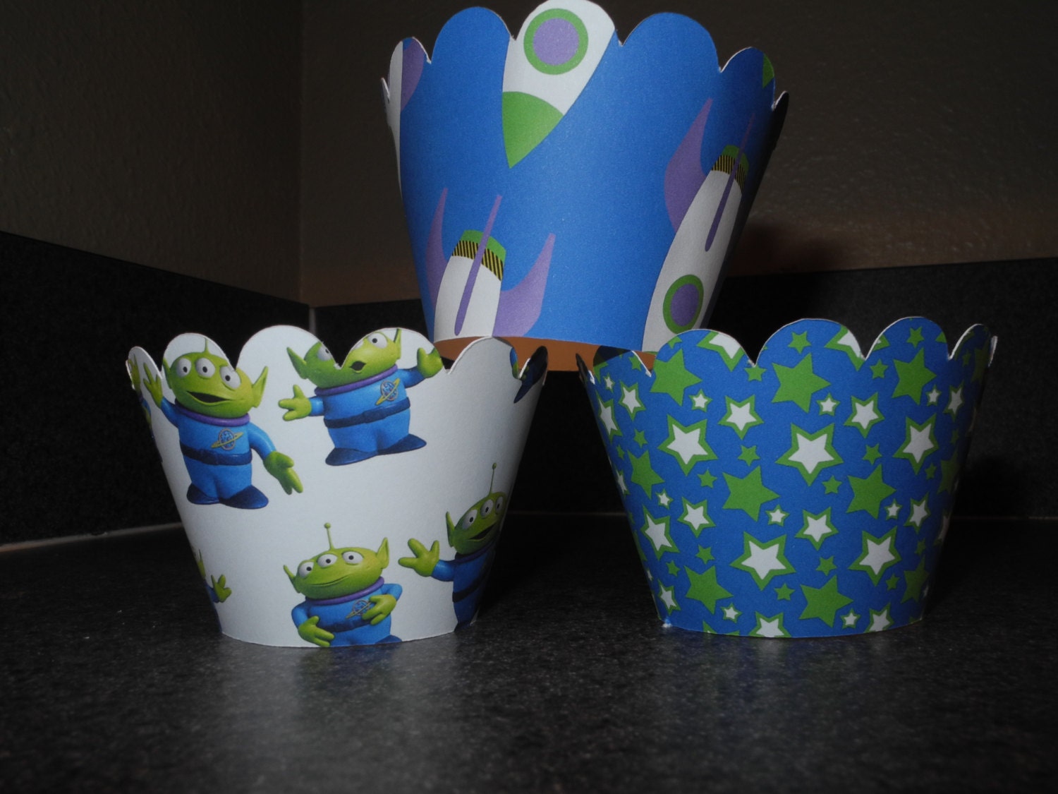 Buzz Lightyear Cupcake Wrappers  Set of 12 Toy Story Aliens