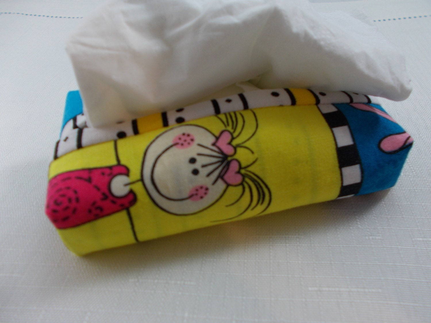 Pocket Tissue Cozy Whimsical Novelty Fabric Young Girls Pre Teen Kleenex Pouch