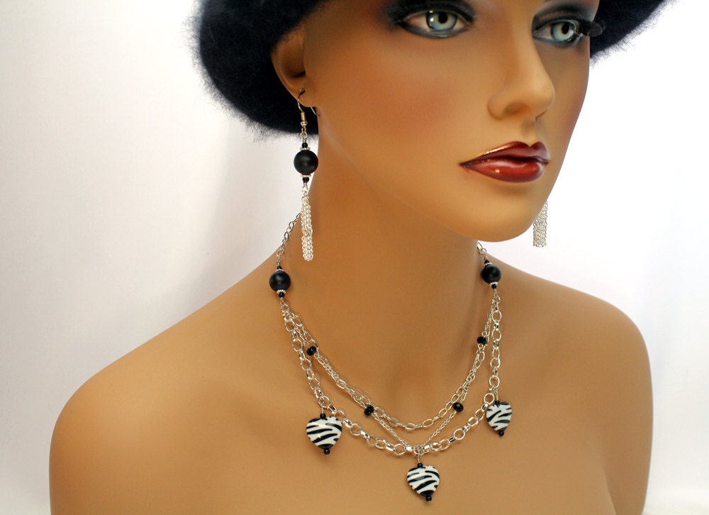 Zebra Striped Hearts Multi-Chain Necklace and Earrings (JBNE0020)