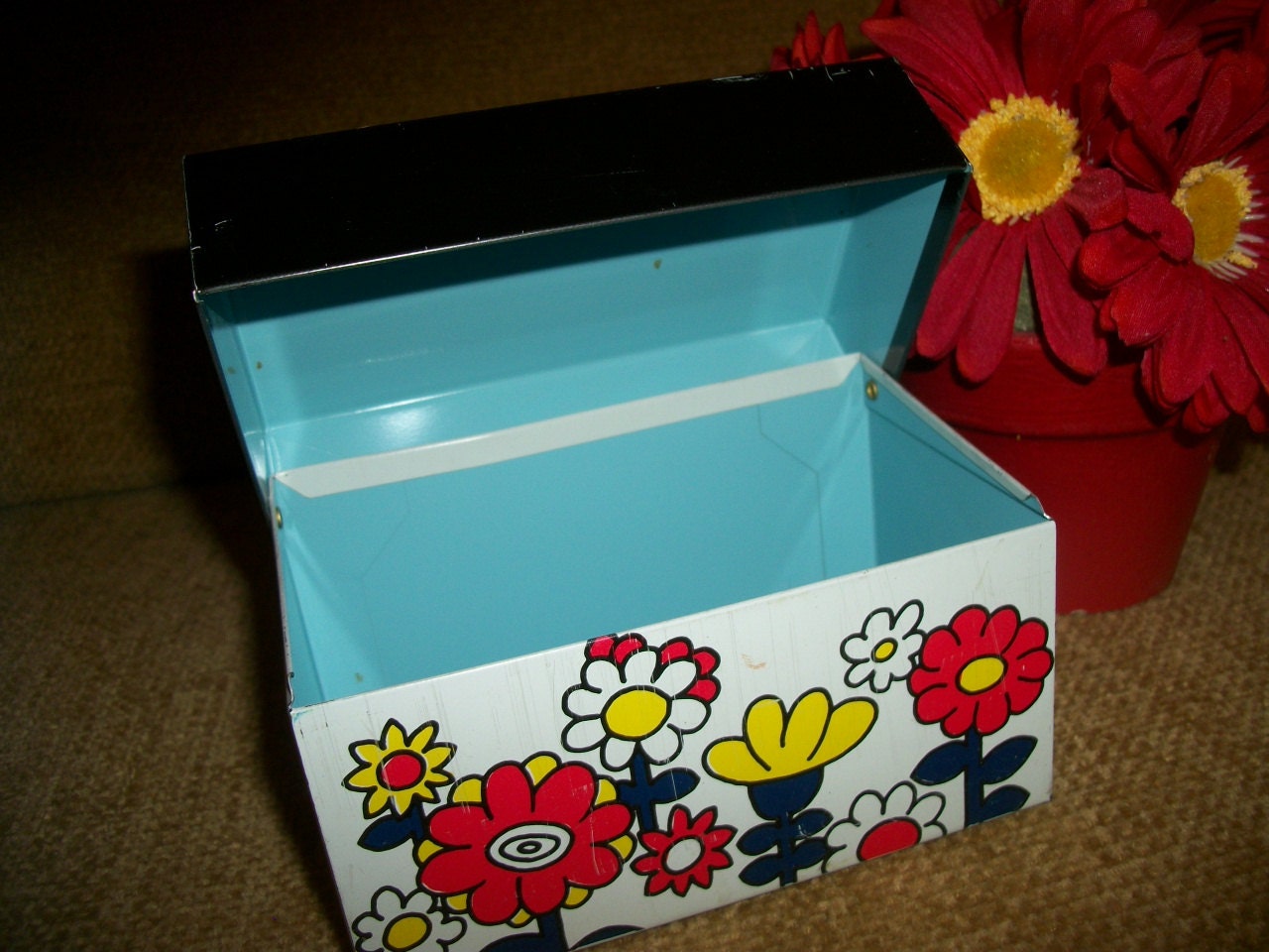 Vintage 1970's Recipe or Index Card Box, Metal Storage, Flip Top Box, Colorful Mod Flowers