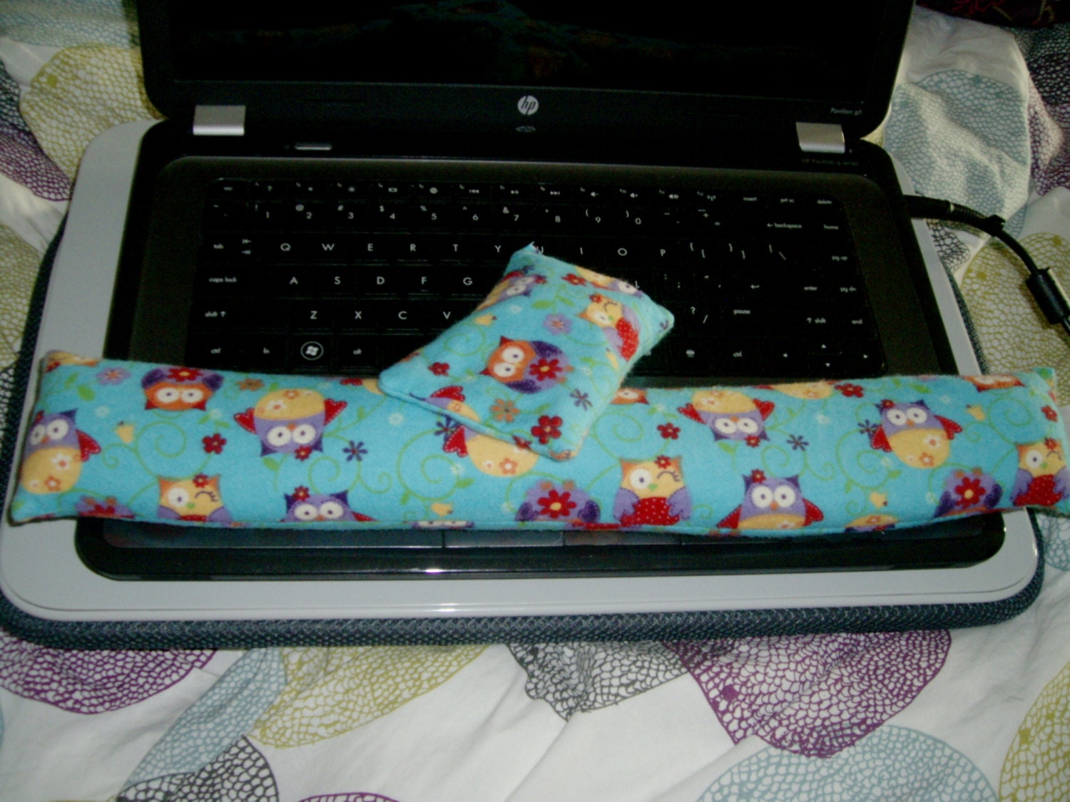 Winking Owl Print Keyboard Wrist Rest
