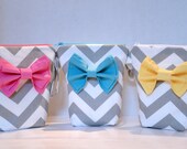 Set of 3 Accessory Pouch Cosmetic Case MakeUp Bag Lens Pouch Zippered Grey & White Chevron Pouches with Double Bow
