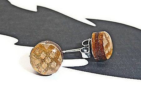 Round wooden stud post earrings camel and metallic gold crisscross design handmade