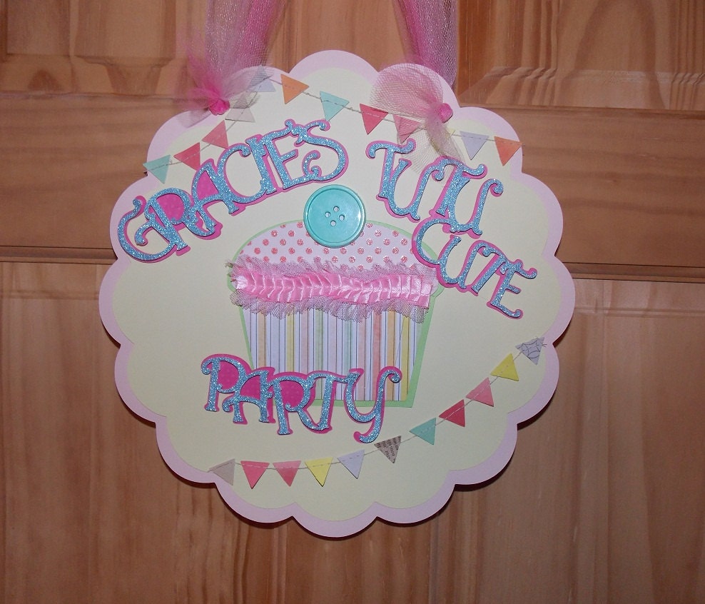 WhImSiCaL BOUTIQUE cUpCaKe Door Sign, Cupcake First Birthday, Cupcake Birthday Decorations, Cupcake Party Decor, Boutique Party Decorations