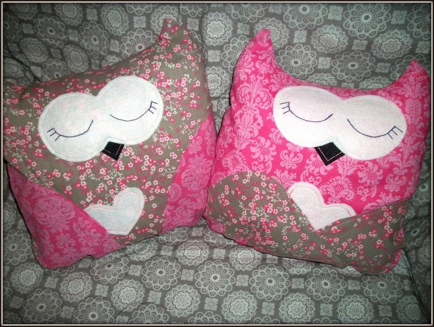 Sleepy Owl Pillows in Pink and Grey
