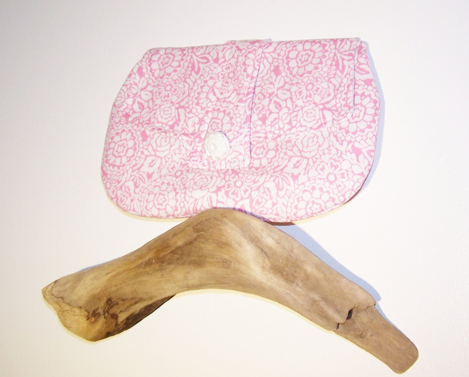 Pink and White Flower Clutch Purse
