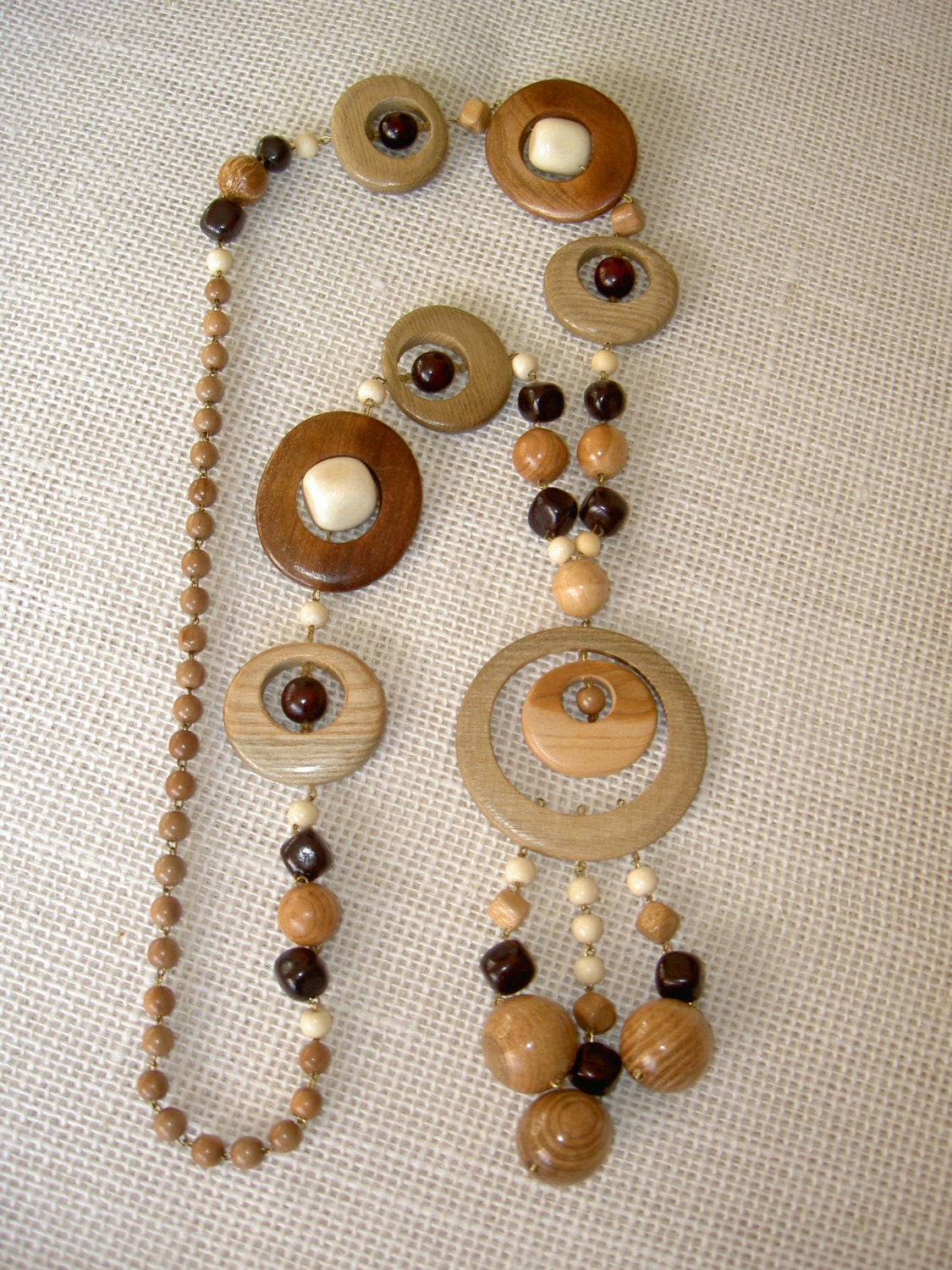 wood necklace pendant ,wood jewelry, wooden jewelry ,beaded , hand made wood necklace, strand ,pendant,Holiday , gift for her
