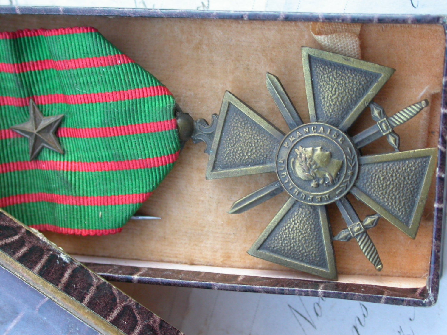 French medal military medals antique military by PARISOUIPARIS