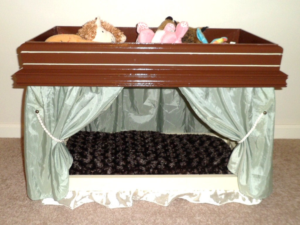 Princess or Prince Pet Bed dog puppy cat kitten toy box housewarming gift home decor pet furniture unique gift