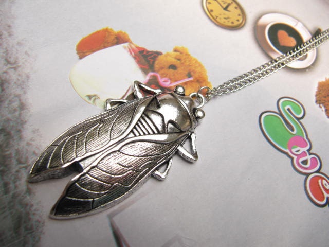 LARGE Cicada Necklace- silver BIG Wing Grasshopper Cicada Bug Enamel STEAMPUNK Scarab Beetle Pendant, forest woodland Insect Animal Jewelry