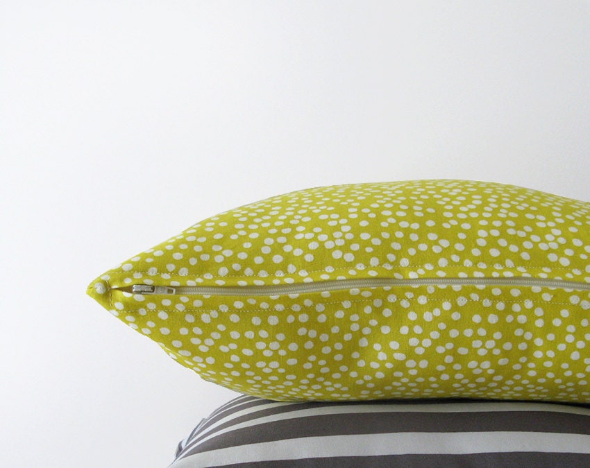 Polka dot pillow cover in citron yellow on both sides - 40x40cm (16x16inches) - EllensAlley
