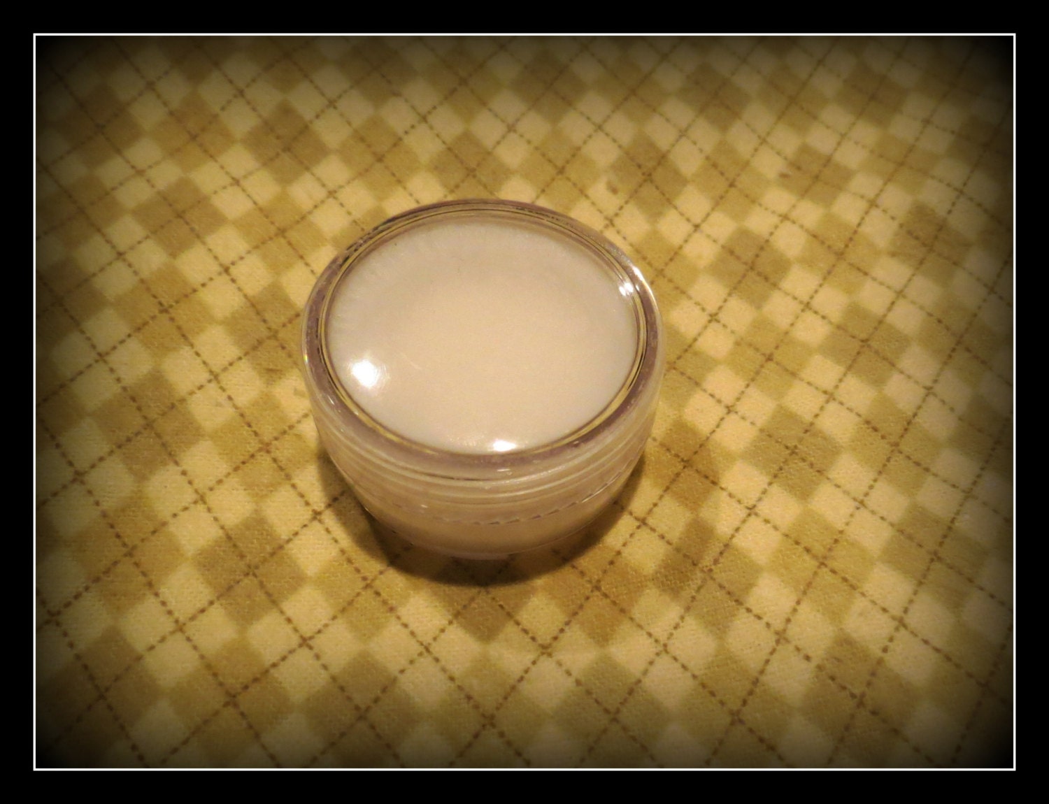 Pure Organic Coconut/vitamin E oil eye cream