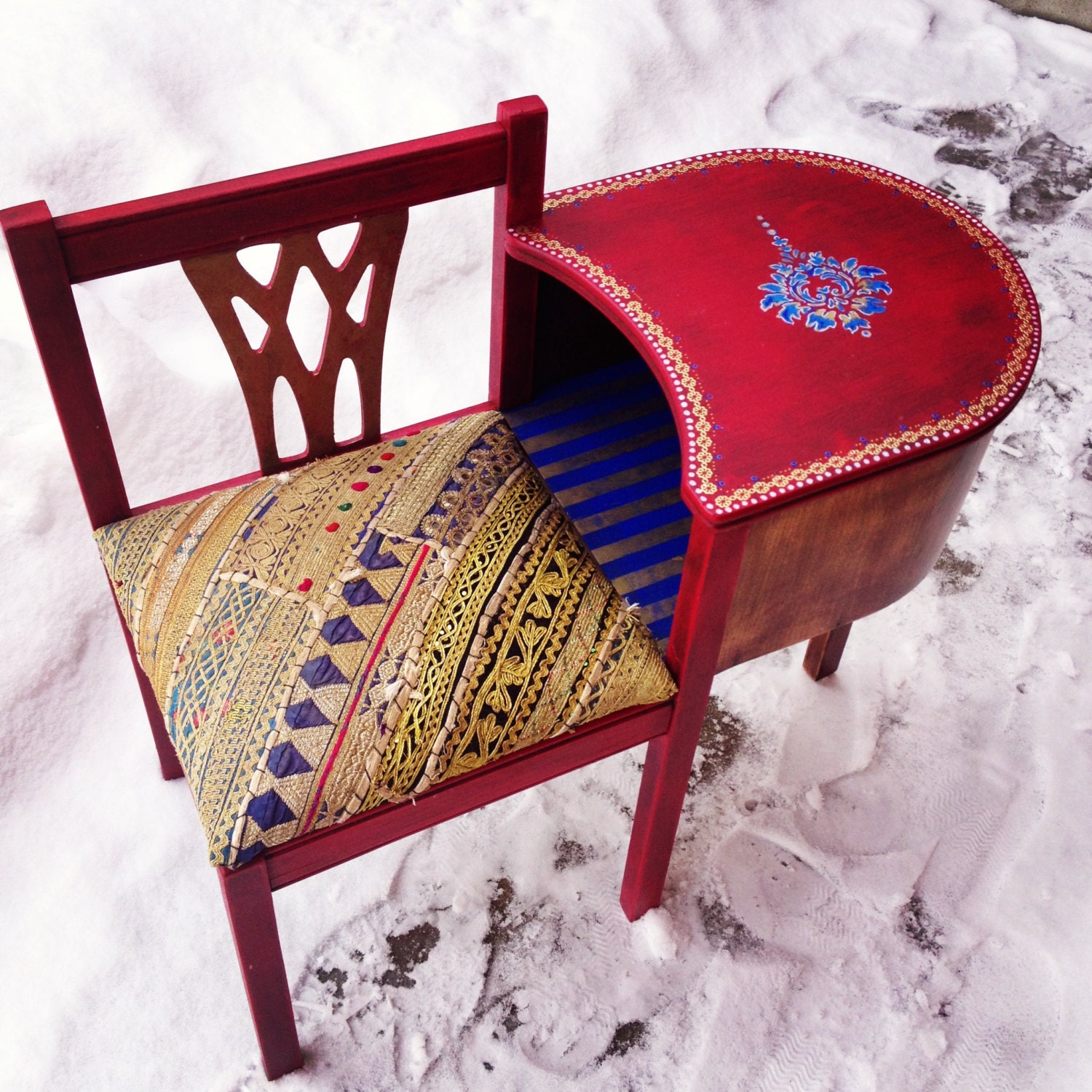 The Mogul Chair