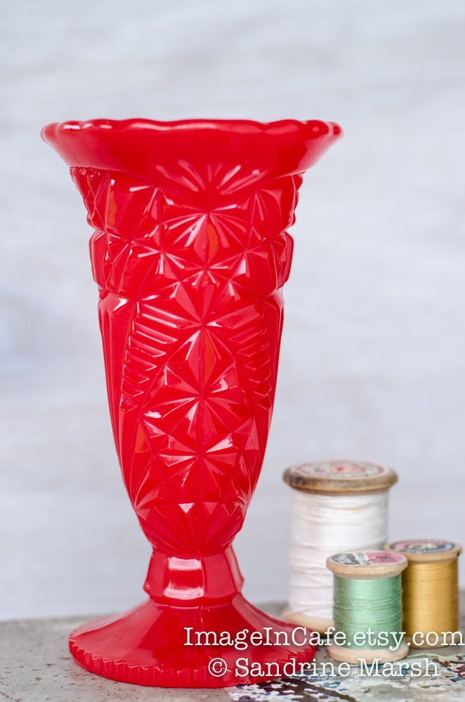 Vintage inspired resin vase. Large bold red cut glass style romantic. Wedding table decor.