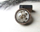 Resin Jewelry Necklace Pendant with Encased Chicago Plant Life