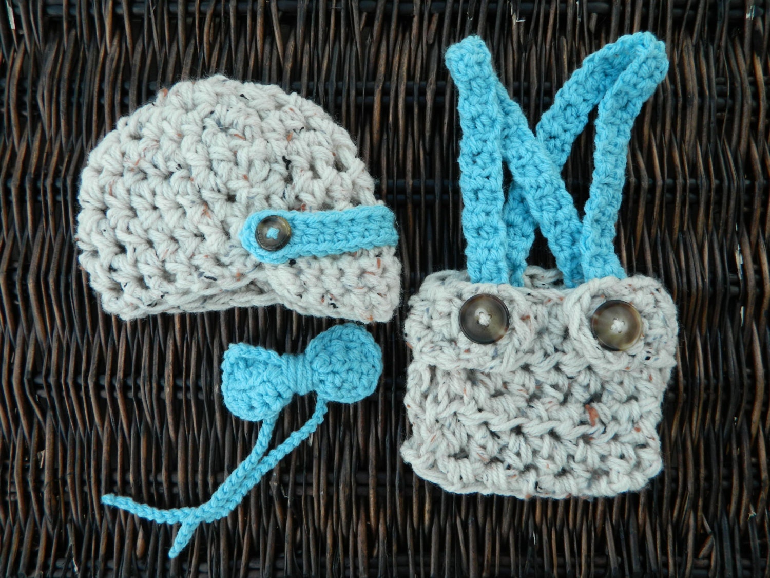 Handmade, Crochet Newborn Newsboy Hat, diaper cover with suspenders and Bow Tie, Photo prop, Newborn Boy Photography