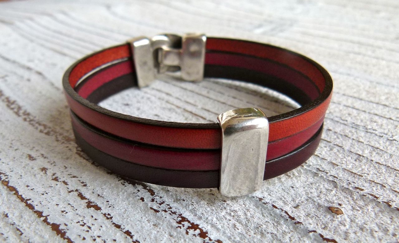 Leather bracelet in red x 3 - Charmecharming