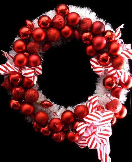 Red and White Peppermint Candy Cane Christmas Wreath, Holiday Wreath - Red and White Wreath
