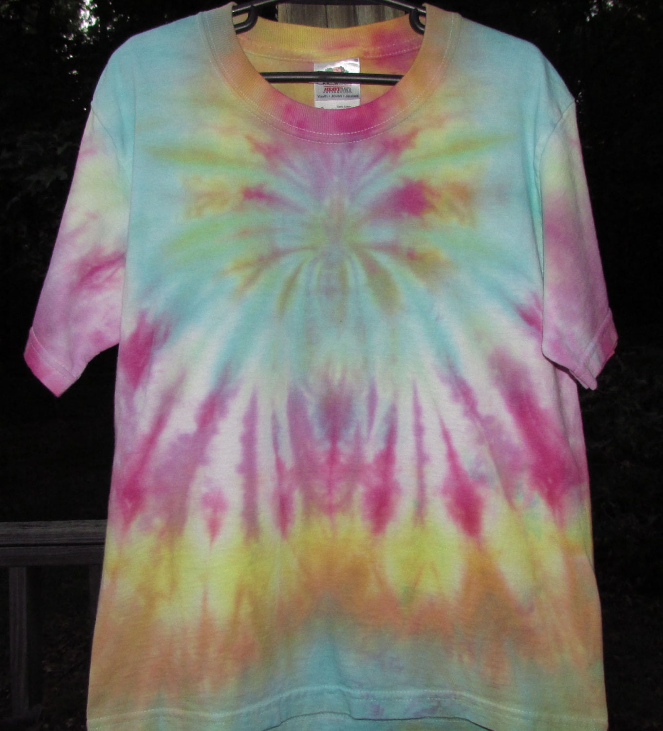 Spider Design Multi-Colored Tie Dye T-Shirt Youth size Small (6-8)