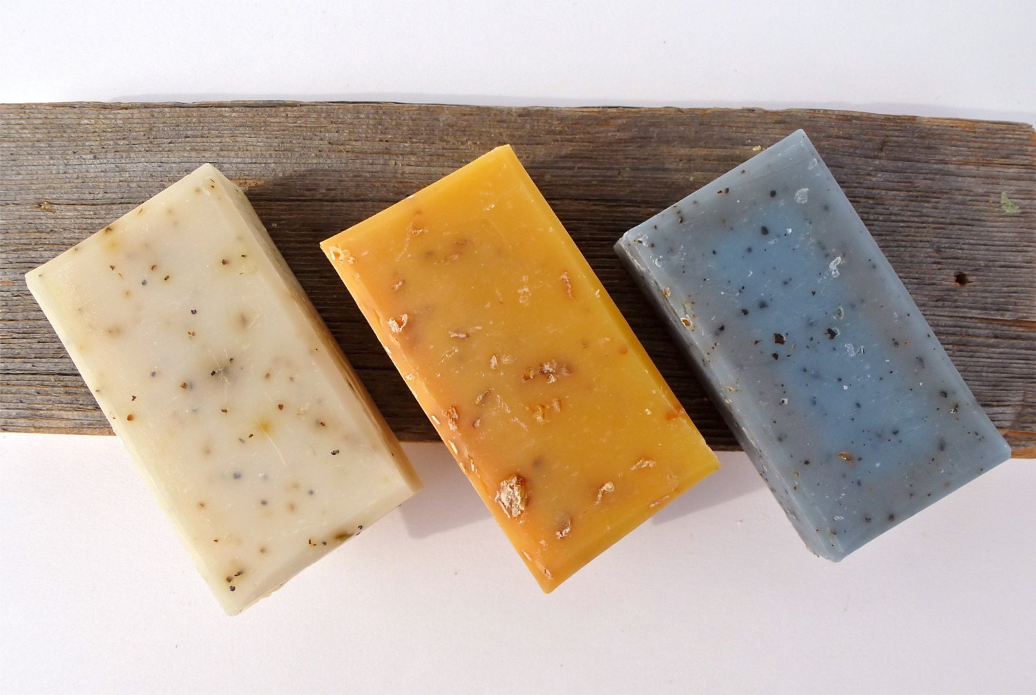 The Gardener Set - All Natural Olive Oil Soap - Exfoliant Soap - Essential oil Soap - Seaweed & Organic Botanicals