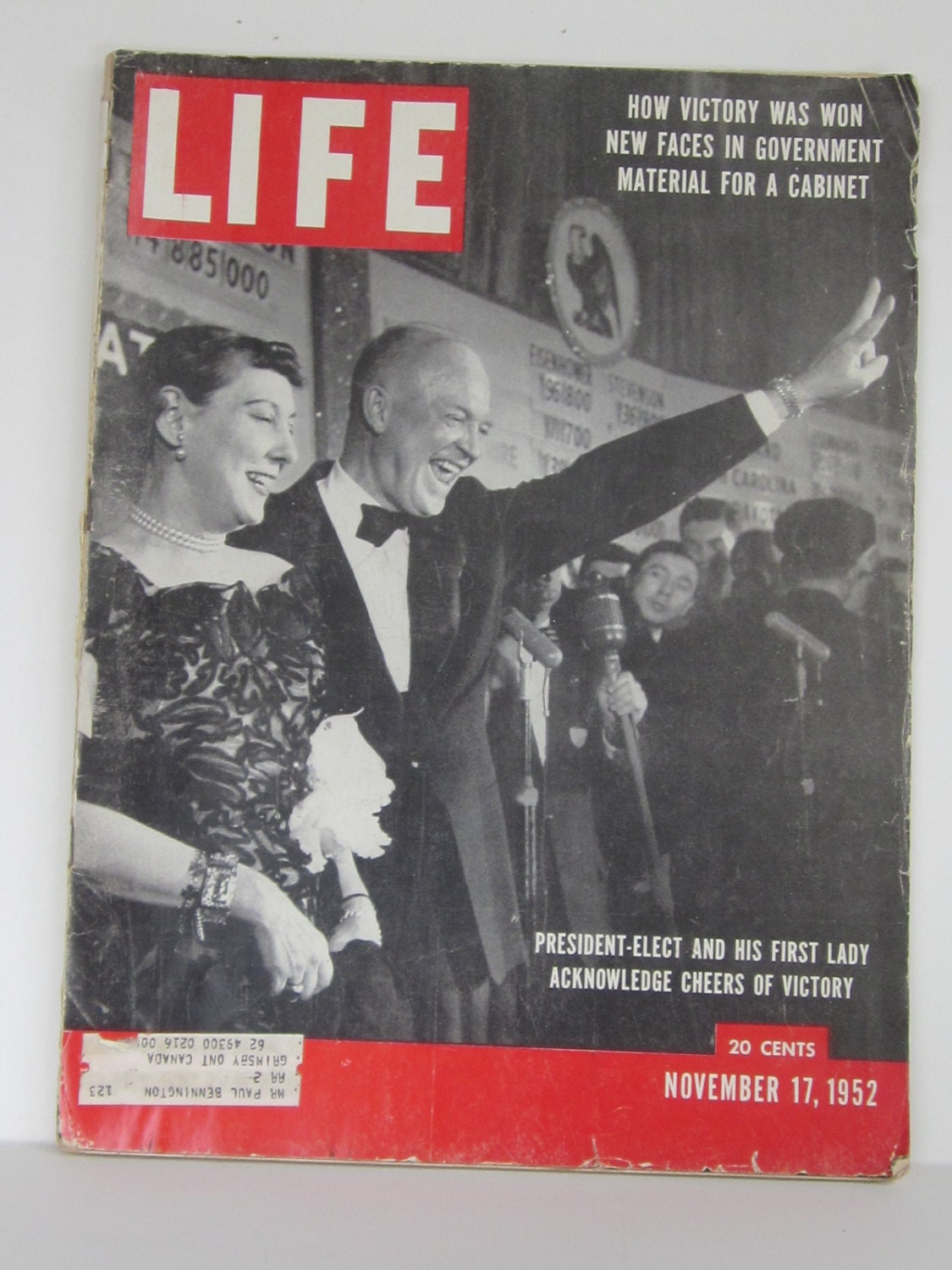LIFE November 17,1952  Magazine-President Elect Eisenhower and First Lady-Collectible Book