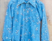 Vintage Women's 1970's Blue Retro Printed Long Sleeve Button Up Blouse