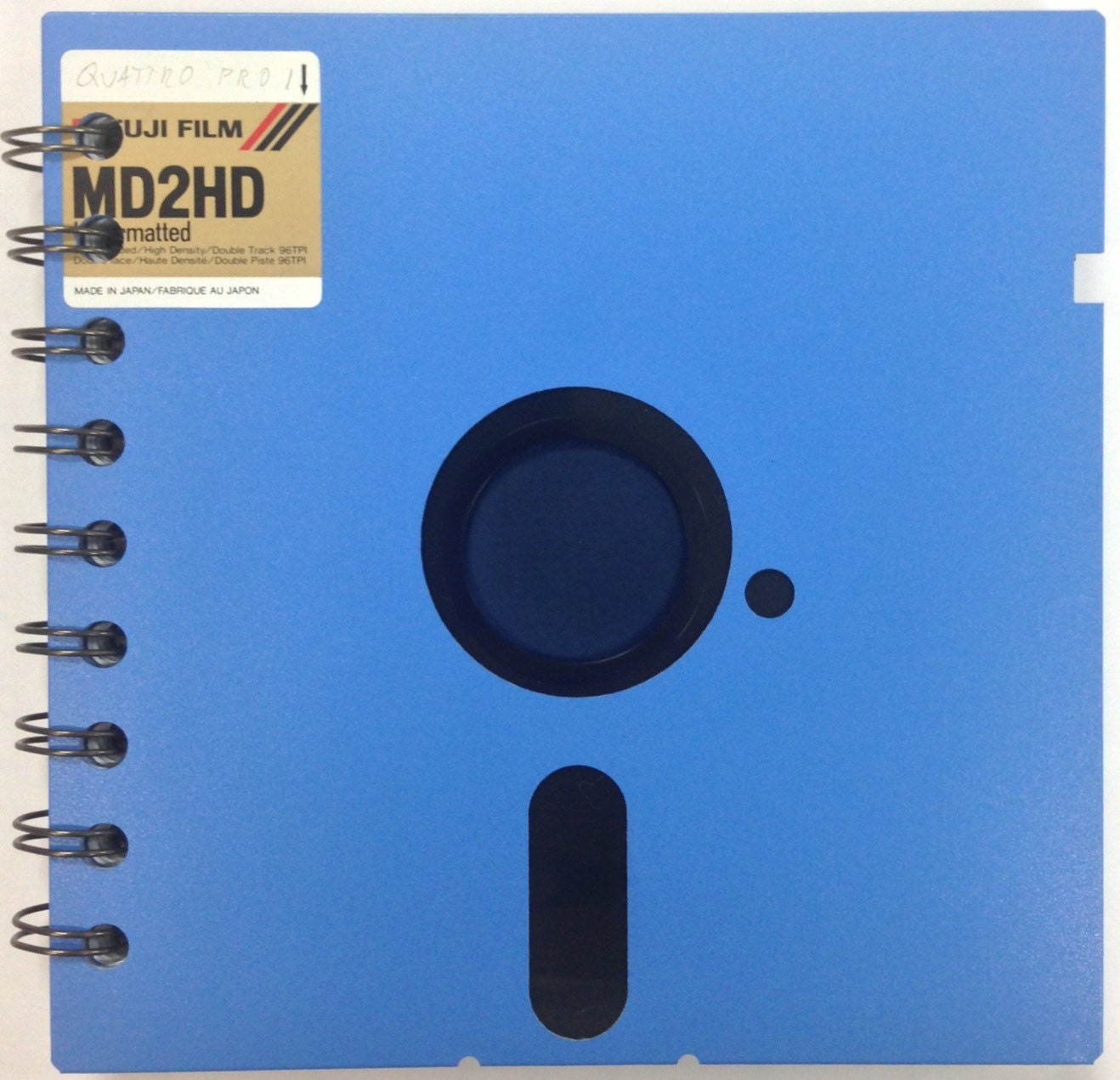 5.25" Floppy Disk notebook BLUE binder - Computer Geek Nerd Retro Gaming SKETCH PAD Artist