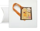 Friend Tag with White Pillow Box