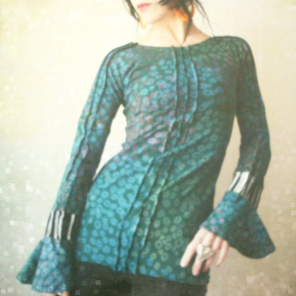 Emporte-moi  - iheartfink Handmade Hand Printed Womens Dreamy Spring Fashion Retro Fitted Blouse Top