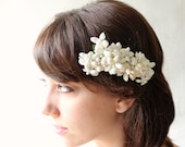 White flower hair comb, Bridal hair piece, wedding accessory - OLEANDER
