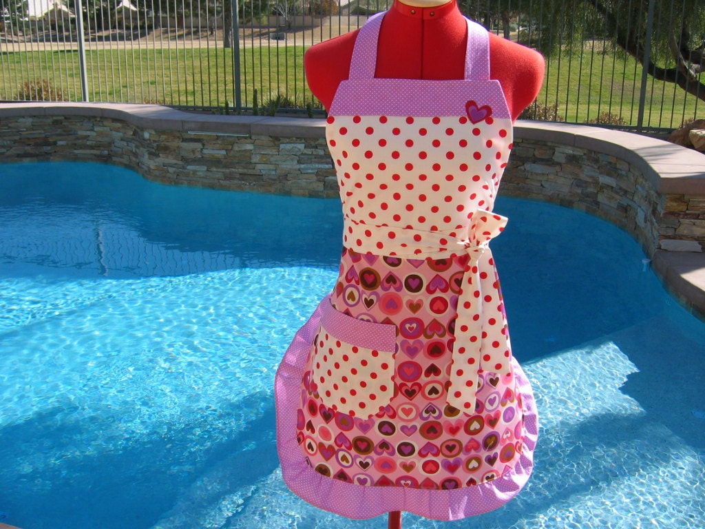 READY TO SHIP -  Hearts Apron - Ruffle Apron - Quirky, Kitschy  Retro Apron - Womens - Sassy Apron - All My Hearts
