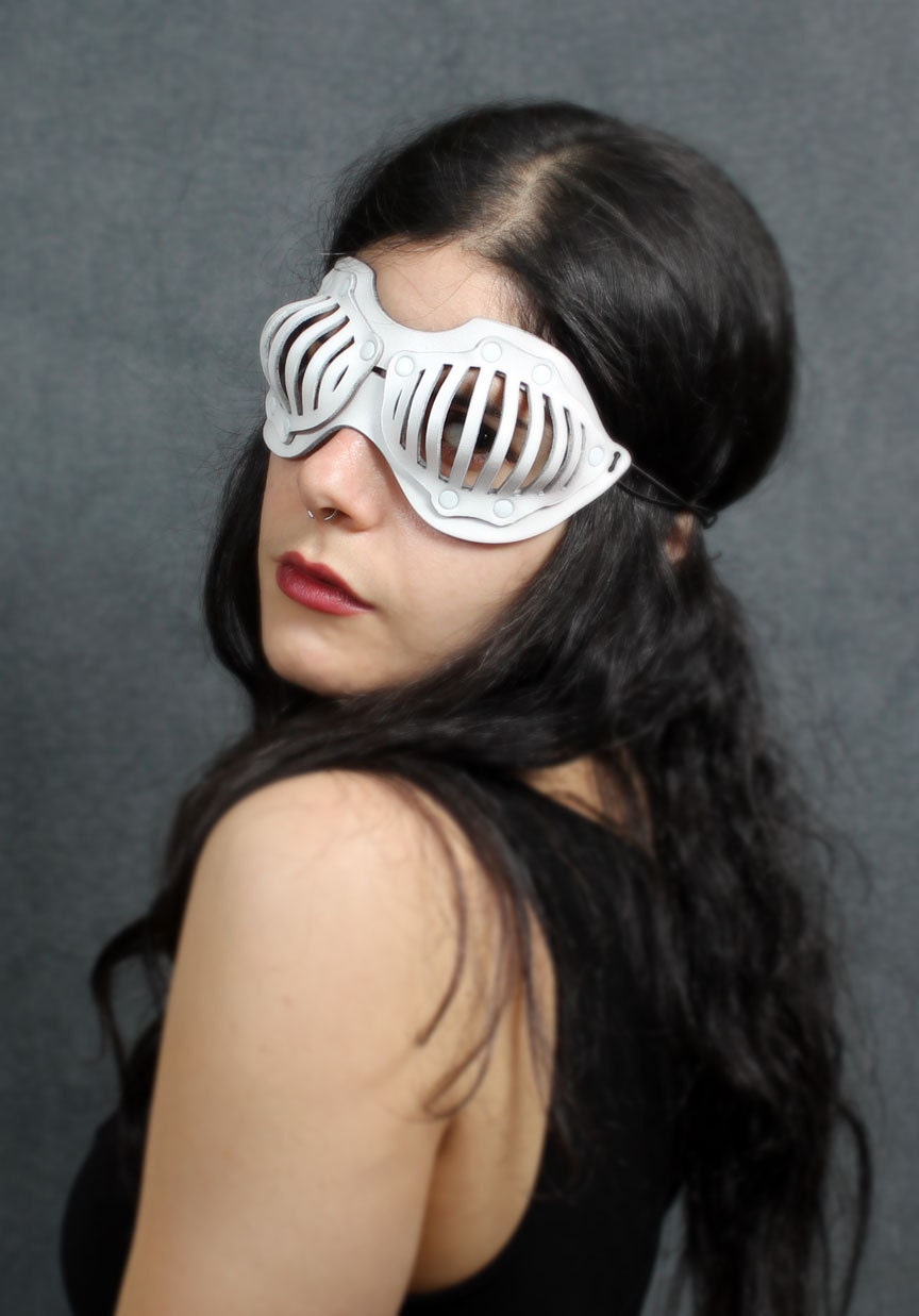 Eyecage Leather Mask in White