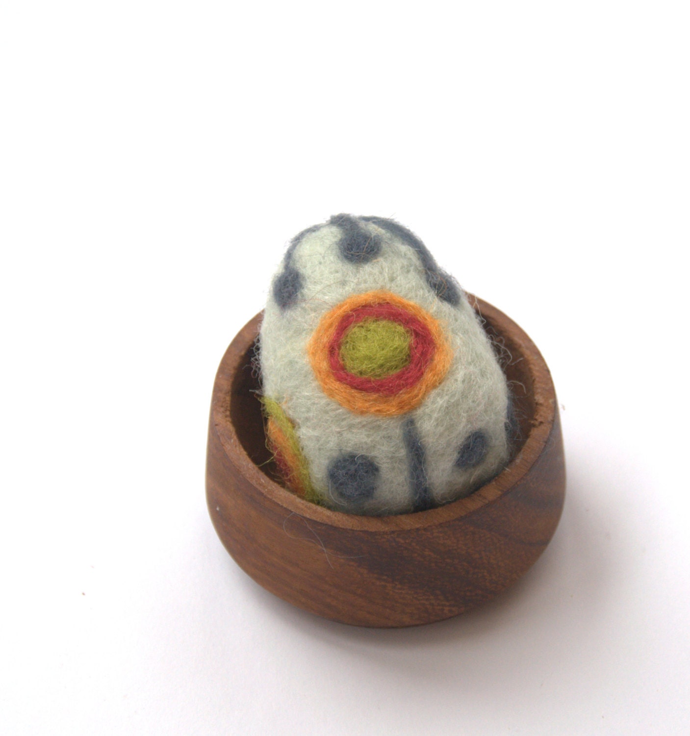 Felted Easter egg modern gift pastel mint green home decor wool handmade ornament decoration Mother's day gift for her flower design pink