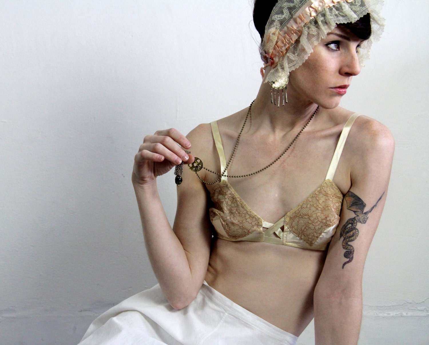 1930s Bra . Vintage Lingerie . Boudoir Under Wear Antique 30s . Satin and Lace