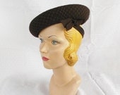 1930's Vintage Brown Felt Tilt Hat with Side Bow Poppy Hats