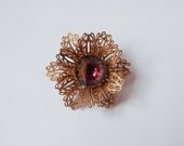Prairie Snowflake Brooch - Mulberry