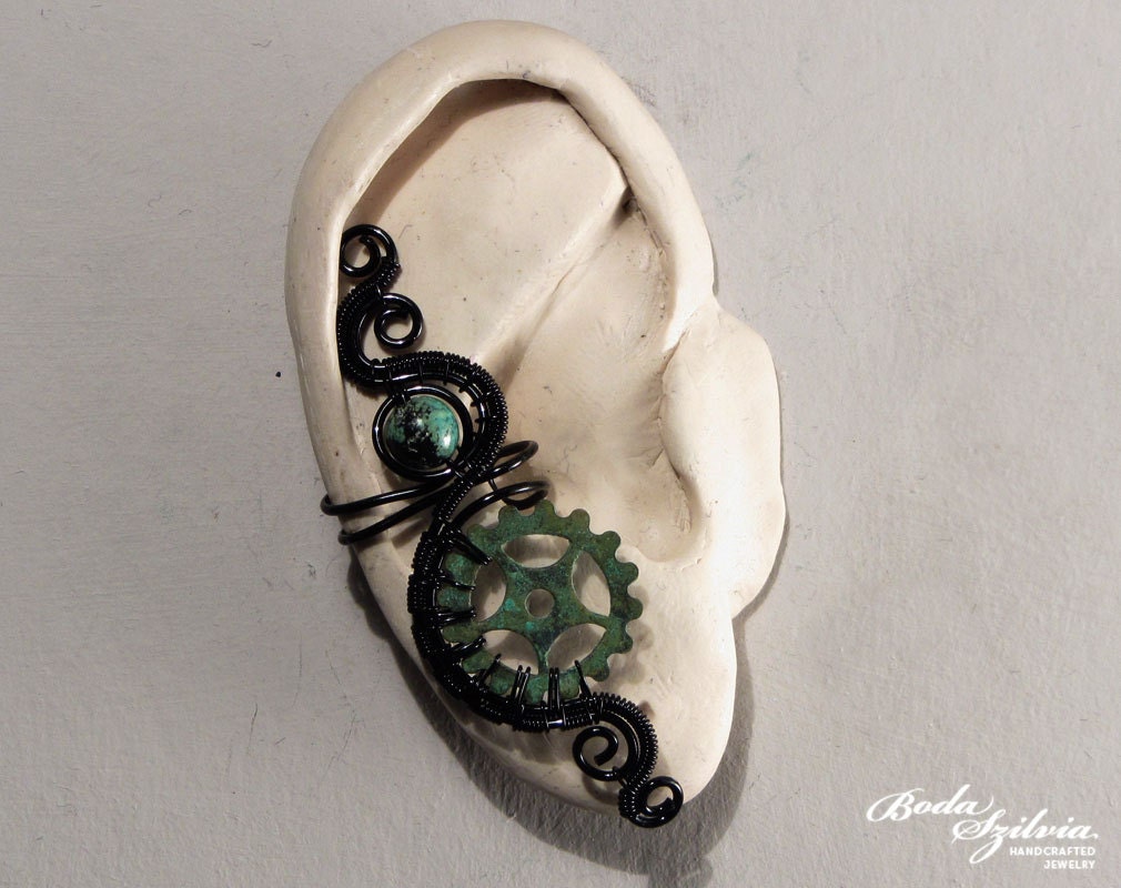 STEAMGOTH - OOAK wire wrapped ear cuff