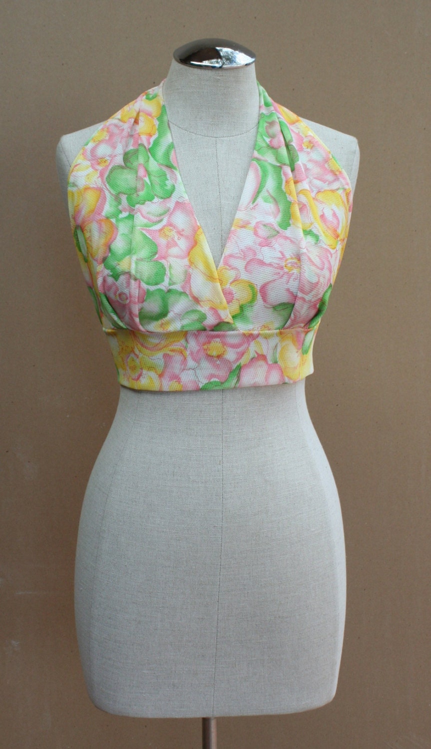 Hangin' Loose - Pink, Green and  Yellow Floral Halter Top - Hootie Holder - 1970's Vintage Halter Top