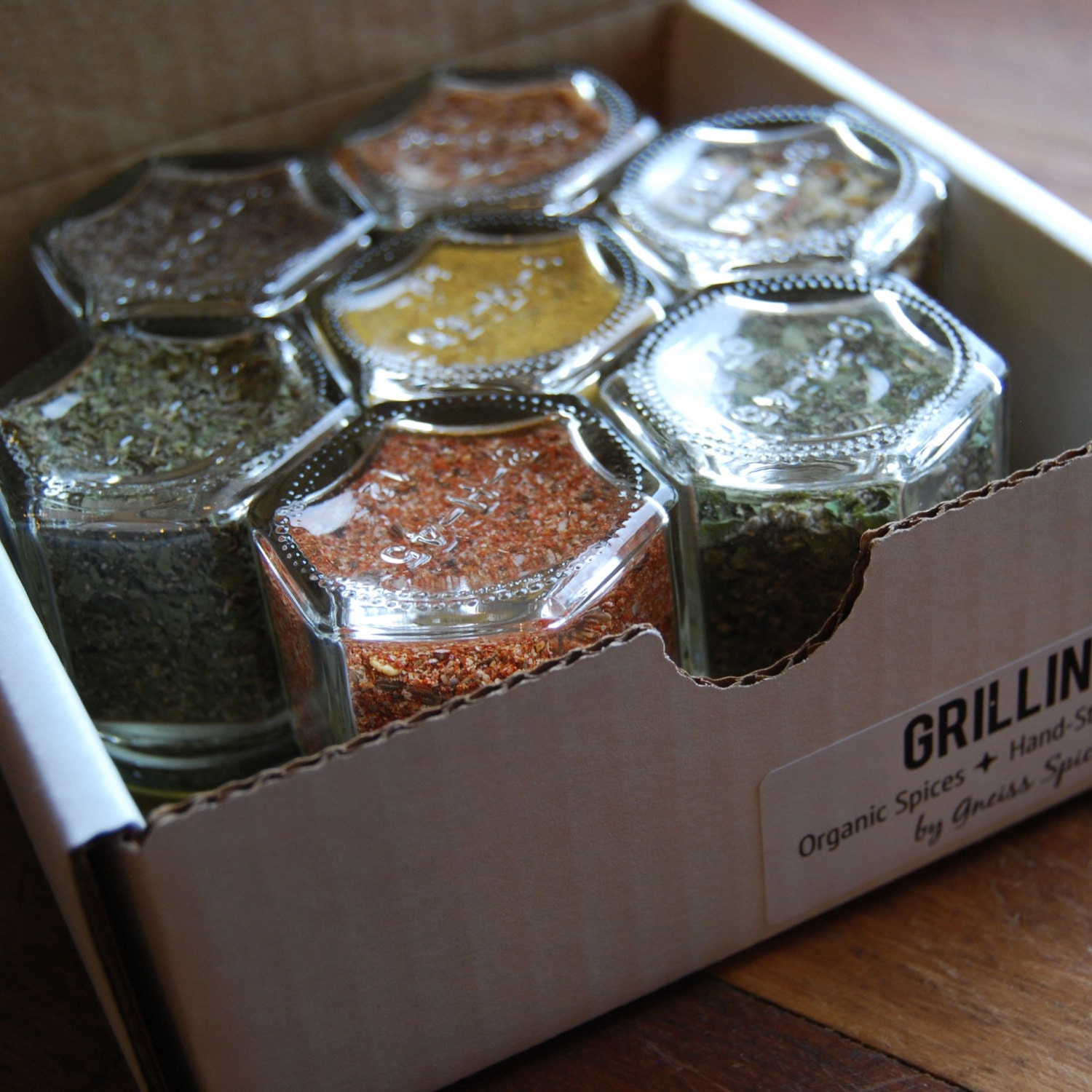 GRILLING KIT: 7 hand-stamped magnetic jars filled with ORGANIC seasonings for Dad. Father's Day Gift Idea...