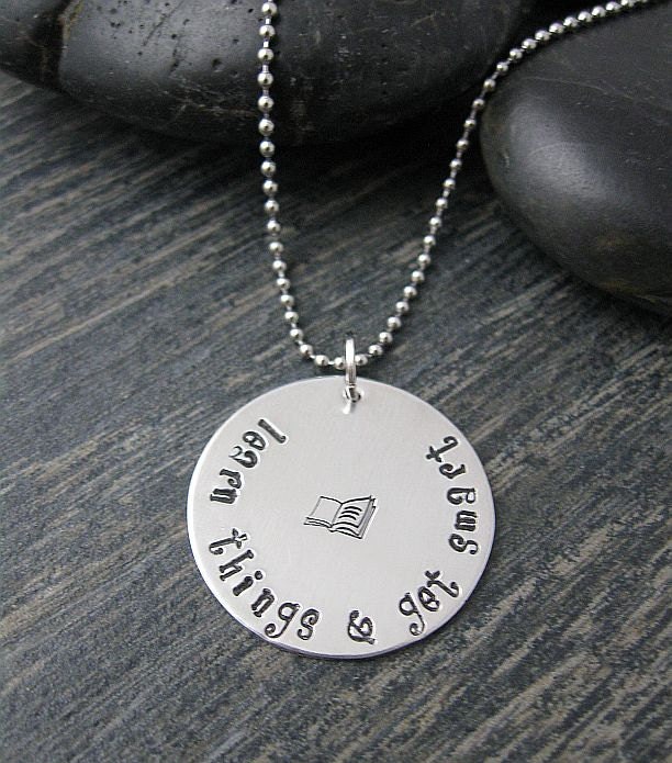 Hand Stamped Aluminium Disc Necklace : Learn things and get smart