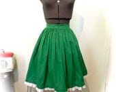 LW Vintage 50s Rockabilly Style Green Circle Skirt with Faux Petticoat Size M