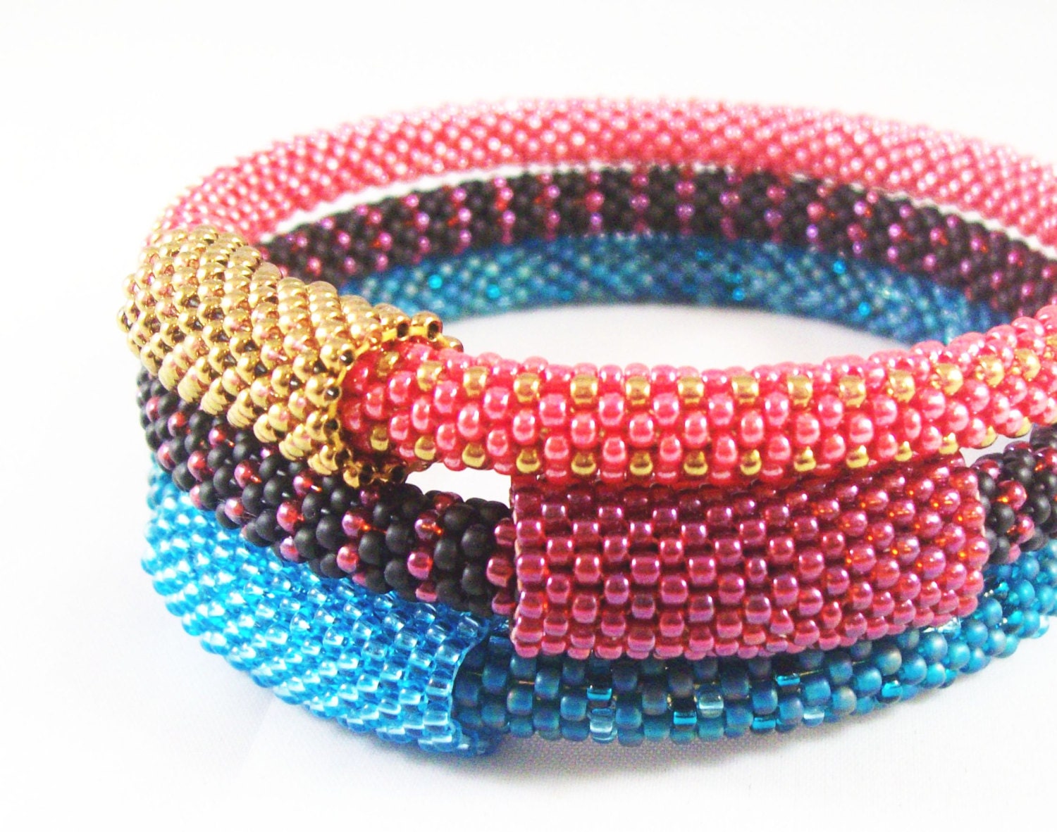 Black and Cranberry Stripped Beaded Bangle