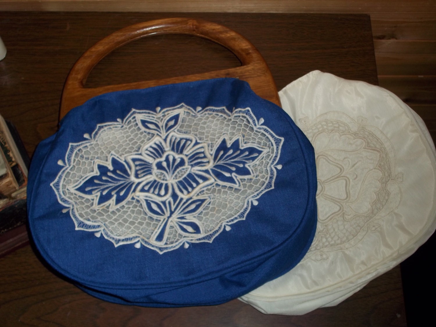 Vintage 1980s 80s Handbag - Wood Handles - Interchangeable Covers - Blue and White - Floral Embroidered Cutwork
