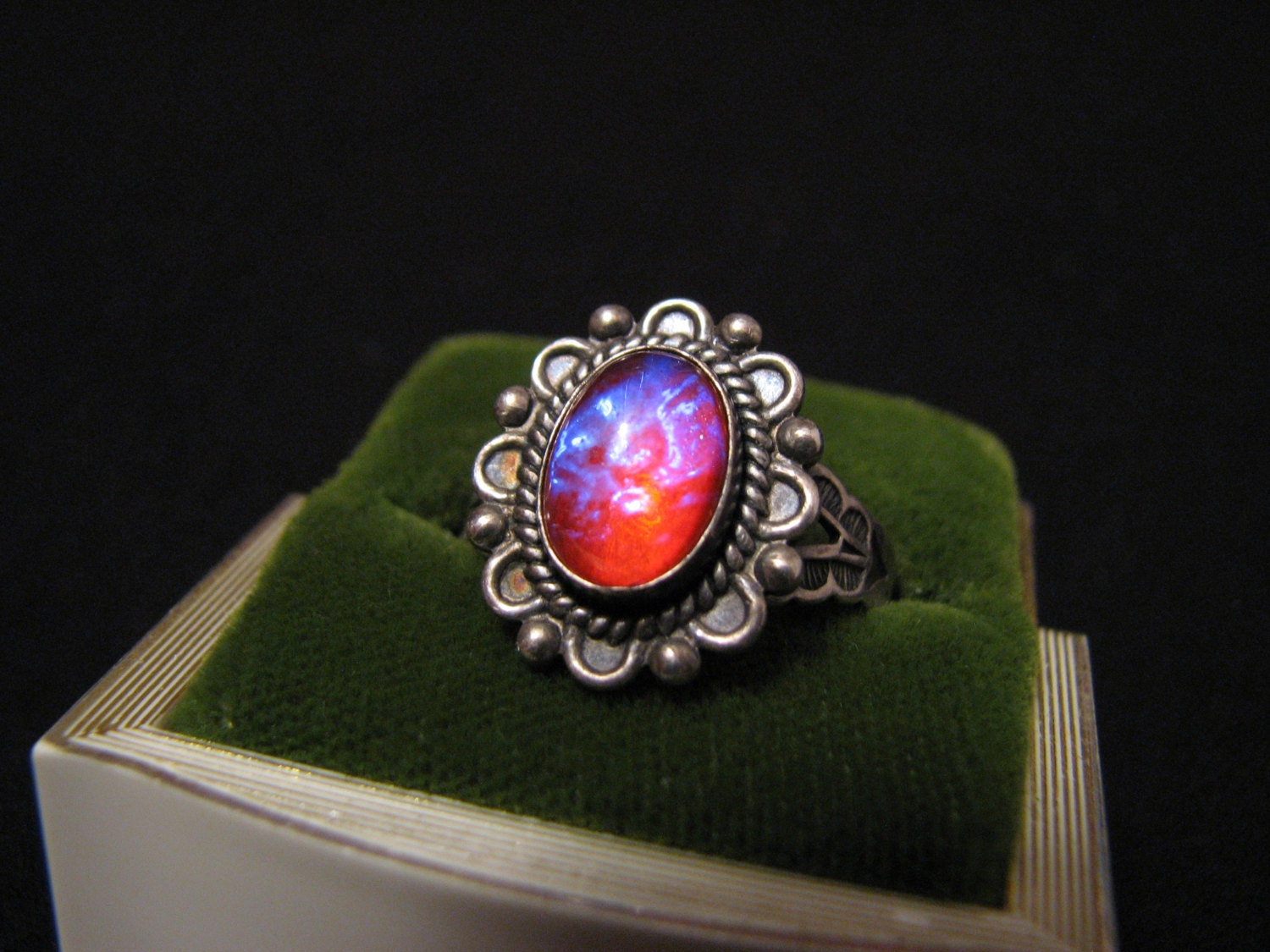 Antique Southwestern Sterling Silver Rainbow Dragons Breath Flower Ring Size 8.5