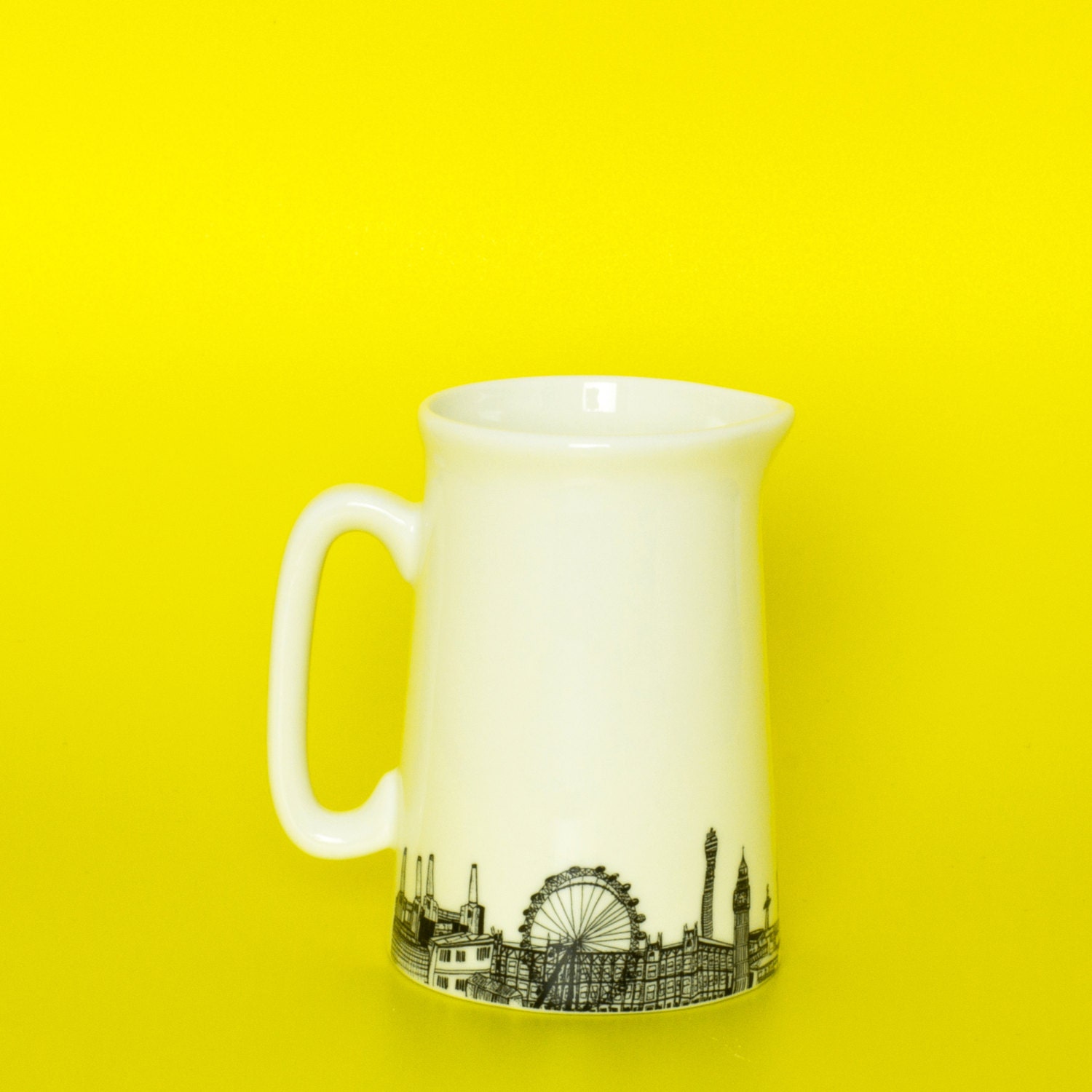 London Skyline Jug, Half Pint