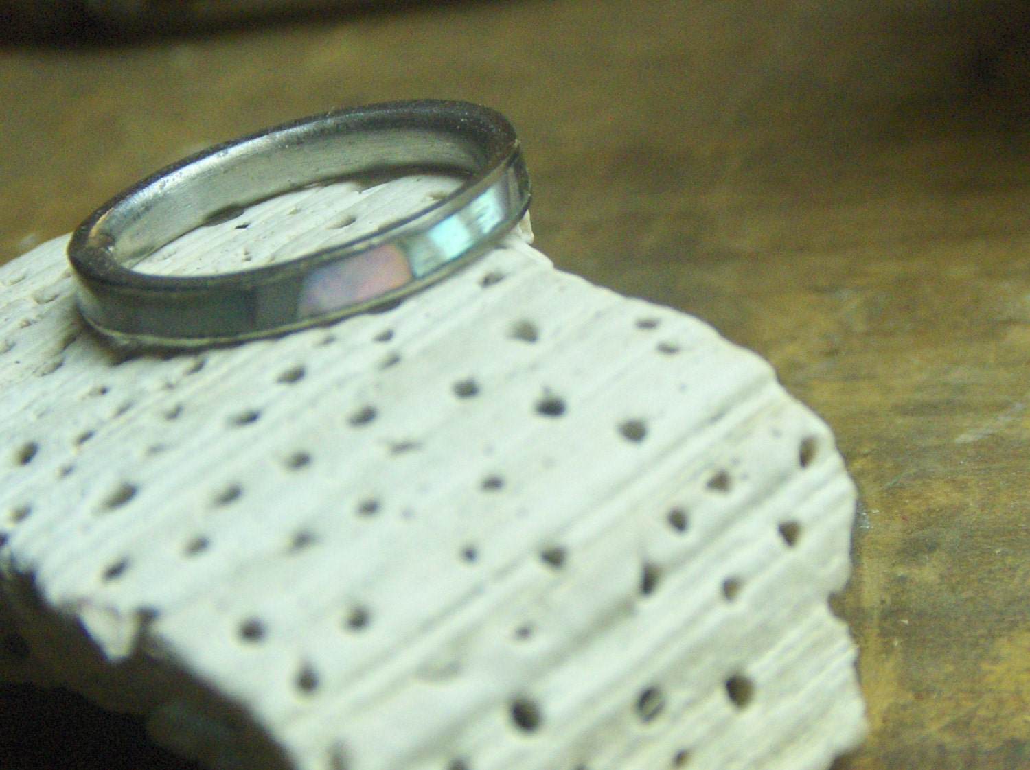 Vintage silvertone and abalone ring size 4.75 .  Gift for her under 10
